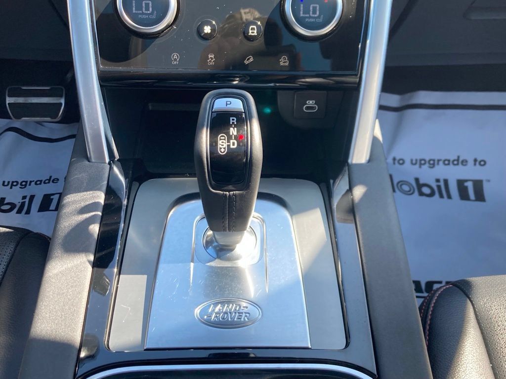 Used 2022 Land Rover Discovery Sport S R-Dynamic AWD/4WD image 16