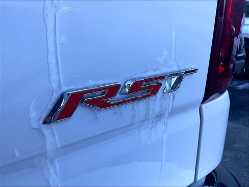 Used 2023 Chevrolet Silverado 1500 RST w/ Z71 Off-Road Package image 28