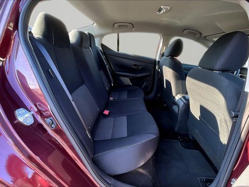 Used 2024 Nissan Sentra SV FWD image 25