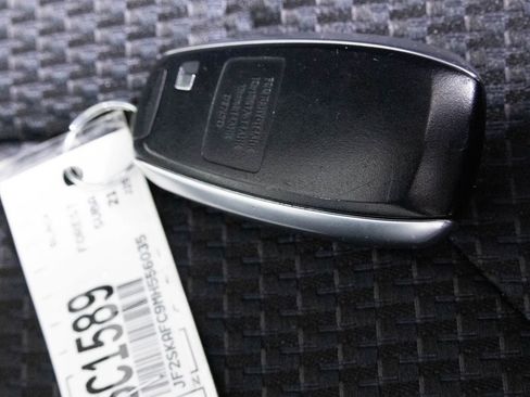 Used 2021 Subaru Forester Premium image 39