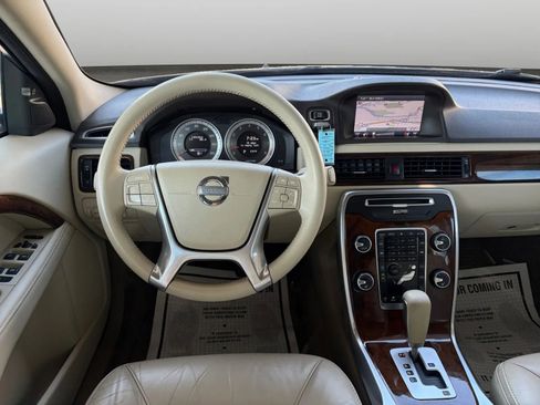 Used 2012 Volvo XC70 T6 image 26