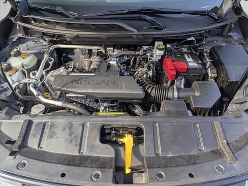 Used 2024 Nissan Rogue S image 20