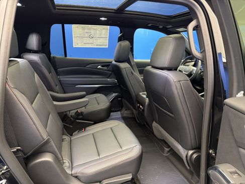 New 2026 Chevrolet Traverse Z71 w/ Enhanced Driving Package image 28