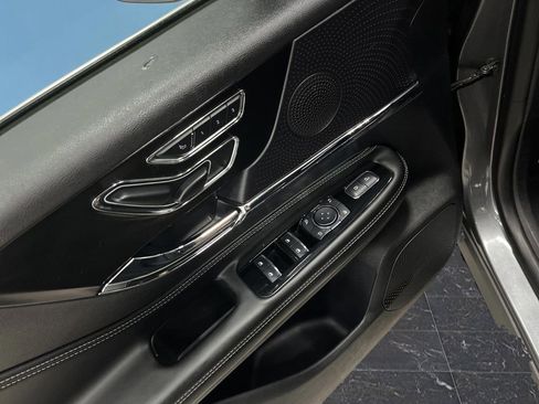 Used 2023 Lincoln Corsair AWD w/ Equipment Group 101A image 29