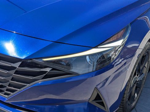 Certified 2023 Hyundai Elantra SEL image 12