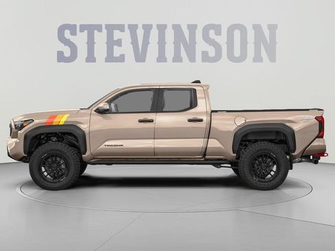 Used 2026 Toyota Tacoma TRD Off-Road AWD/4WD image 3