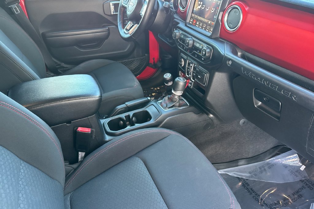 Used 2021 Jeep Wrangler Unlimited Rubicon AWD/4WD image 19
