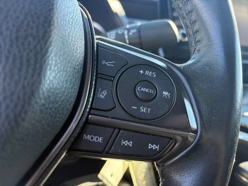 Certified 2022 Toyota Camry SE FWD image 24