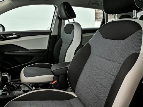 Used 2025 Volkswagen Taos S image 13