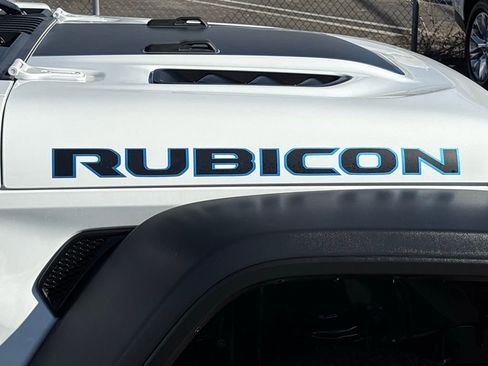 Used 2021 Jeep Wrangler Unlimited Rubicon 4xe image 10