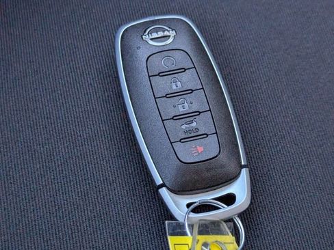 New 2026 Nissan Pathfinder SV image 27