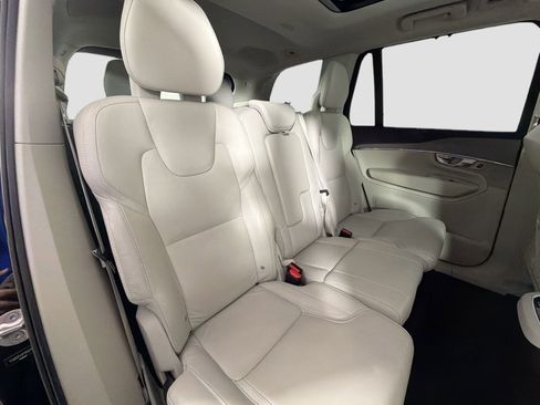 Certified 2024 Volvo XC90 B5 Plus image 30