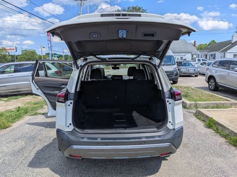 Used 2023 Nissan Rogue SL AWD/4WD image 31