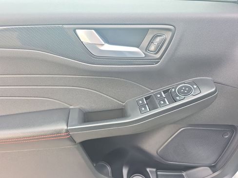 Certified 2023 Ford Escape ST-Line w/ Tech Pack #1 image 13