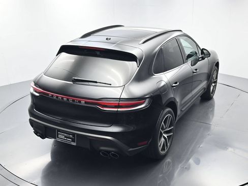 Certified 2026 Porsche Macan AWD/4WD image 37