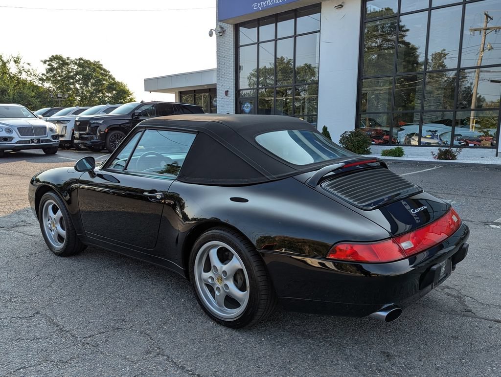 Used 1997 Porsche 911 Carrera RWD image 11