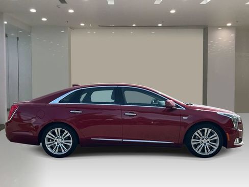 Used 2019 Cadillac XTS Luxury FWD image 5