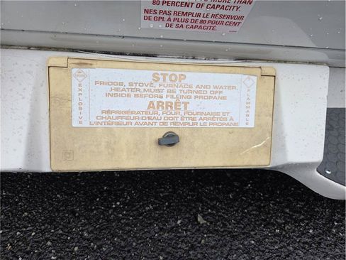 Used 2001 Dodge B3500 RWD image 32