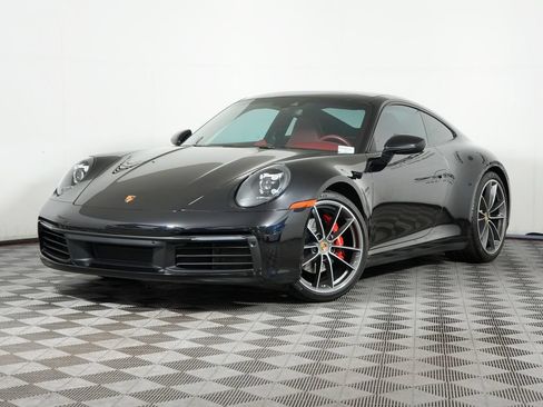 Certified 2020 Porsche 911 Carrera RWD image 1