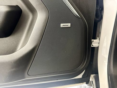Used 2023 GMC Yukon Denali RWD image 18