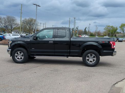 Used 2017 Ford F150 XLT w/ Equipment Group 302A Luxury AWD/4WD image 5