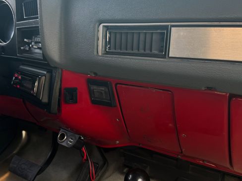 Used 1989 GMC Jimmy 4WD image 30