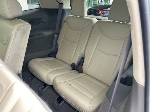 Used 2020 Cadillac XT6 Premium Luxury image 10