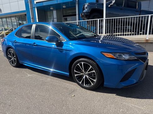 Used 2019 Toyota Camry SE w/ Audio Package image 7