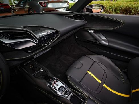 Certified 2024 Ferrari SF90 Spider image 33