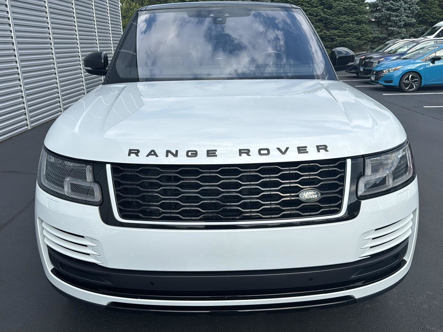 Used 2020 Land Rover Range Rover AWD/4WD image 4