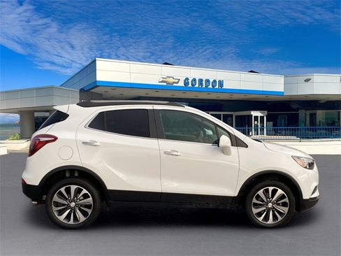 Used 2022 Buick Encore Preferred w/ Safety Package image 5