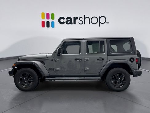 Used 2022 Jeep Wrangler Unlimited Sport image 2