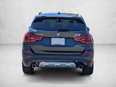 Used 2018 BMW X3 xDrive30i w/ Premium Package image 7