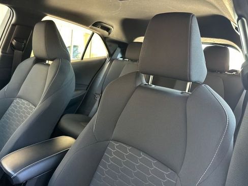 Certified 2022 Toyota Corolla SE w/ SE Preferred Package image 16