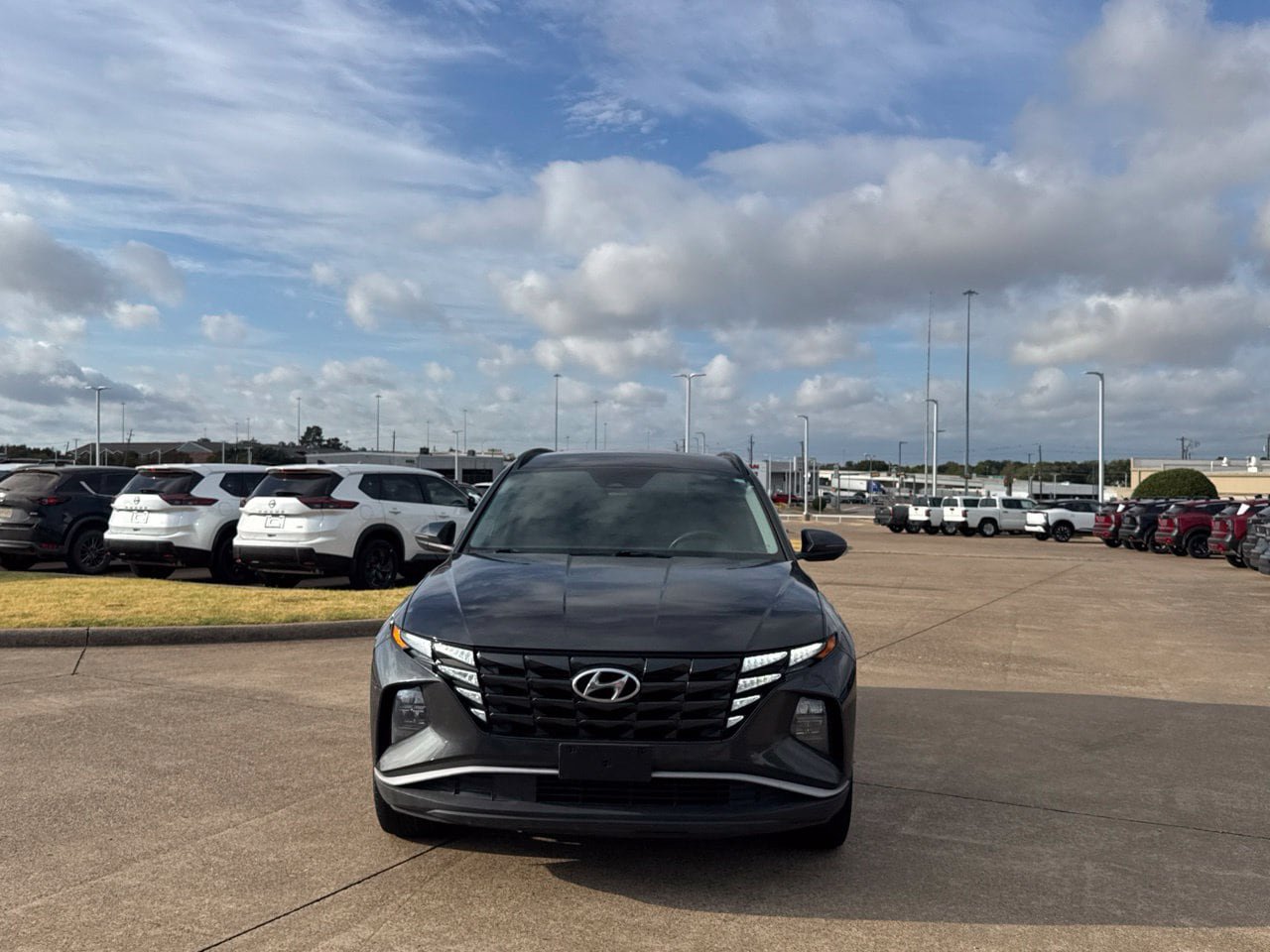 Used 2023 Hyundai Tucson SEL FWD image 7