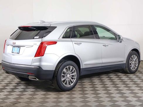 Used 2018 Cadillac XT5 Luxury w/ Driver Awareness Package image 13