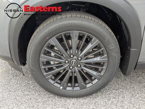 New 2026 Nissan Pathfinder SL image 28