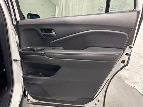 Used 2023 Honda Passport EX-L image 45