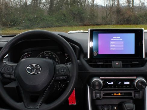 New 2025 Toyota RAV4 LE image 17