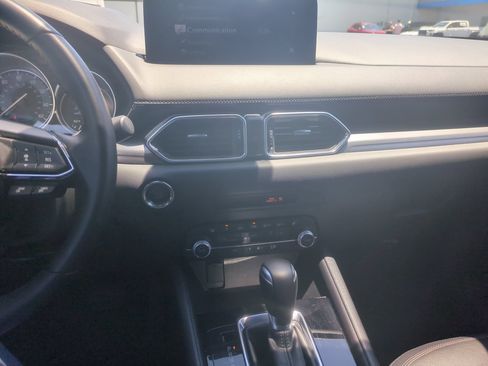 Used 2025 MAZDA CX-5 AWD 2.5 S w/ Preferred Package image 18