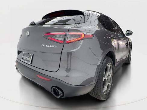 New 2026 Alfa Romeo Stelvio Sprint w/ Convenience Package AWD/4WD image 10