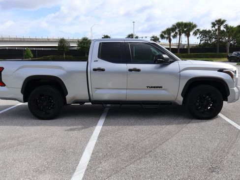 Used 2022 Toyota Tundra SR5 w/ SR5 Convenience Package RWD image 7