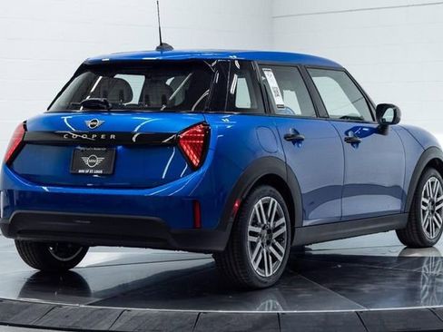 New 2026 MINI Cooper 4-Door Hardtop image 10