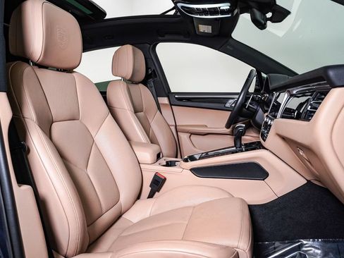 Used 2023 Porsche Macan S w/ Premium Package Plus AWD/4WD image 16