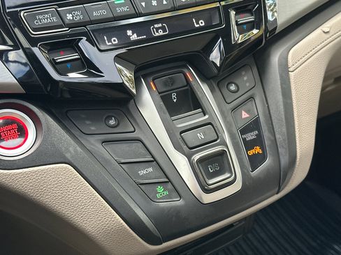 Used 2018 Honda Odyssey EX-L image 27