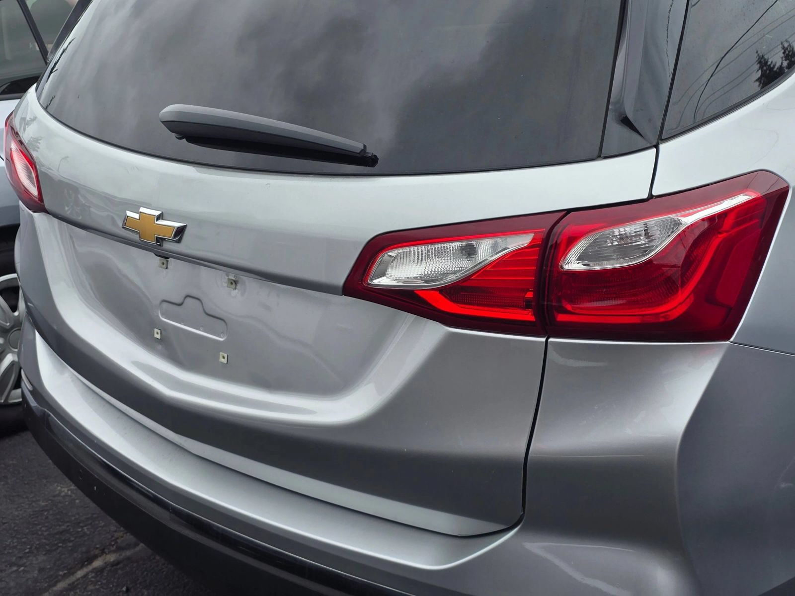 Used 2019 Chevrolet Equinox LT AWD/4WD image 12