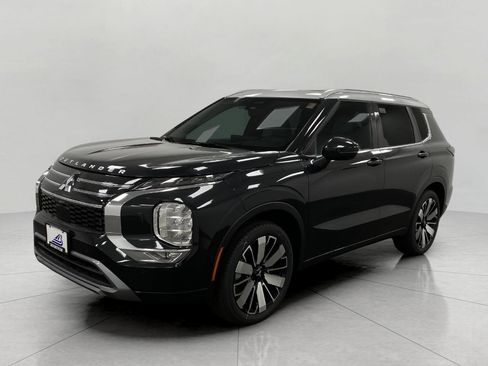 New 2025 Mitsubishi Outlander SEL image 9