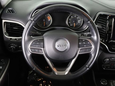 Used 2019 Jeep Cherokee Limited AWD/4WD image 40