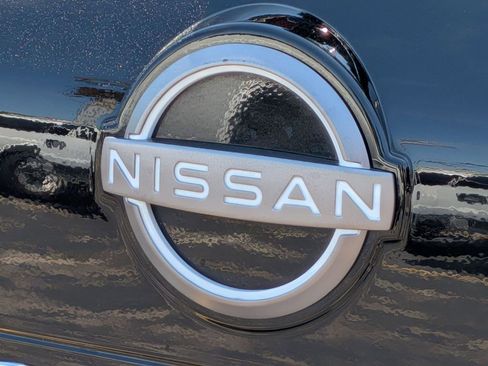 Used 2023 Nissan Rogue SV AWD/4WD image 25