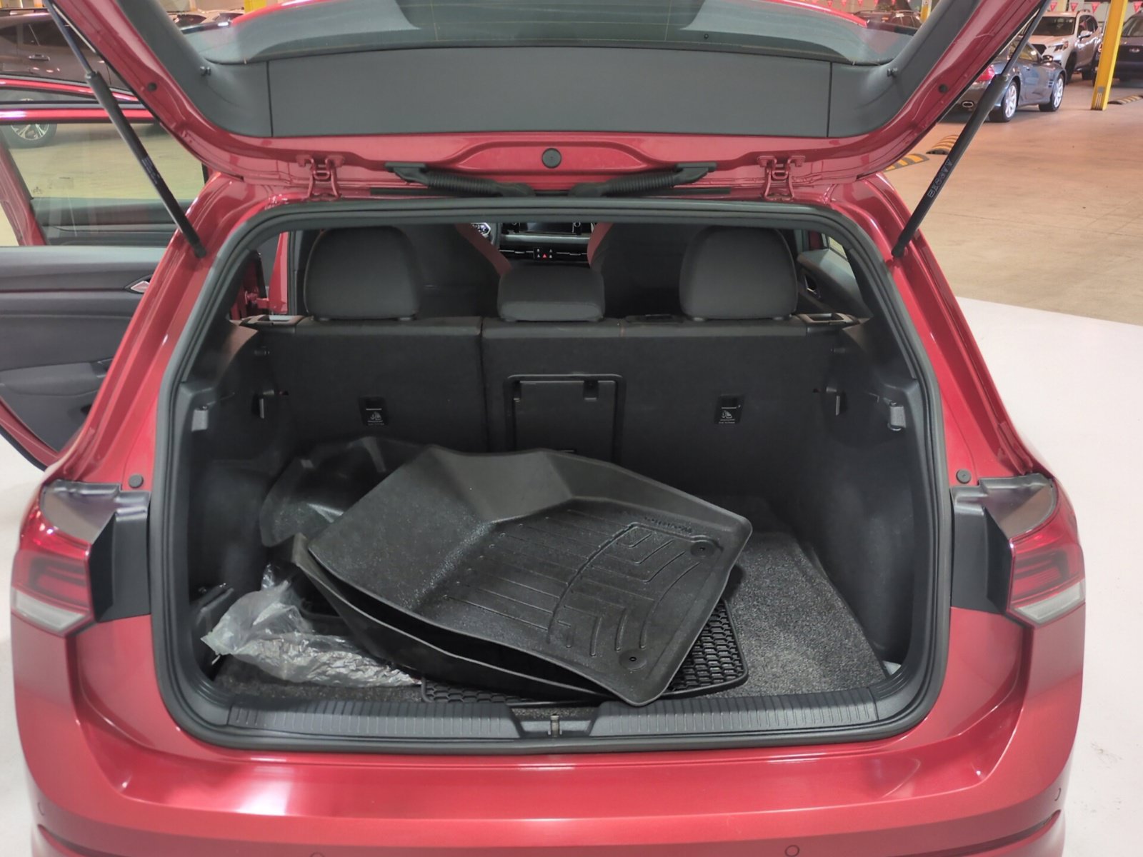 Used 2022 Volkswagen GTI S FWD image 13